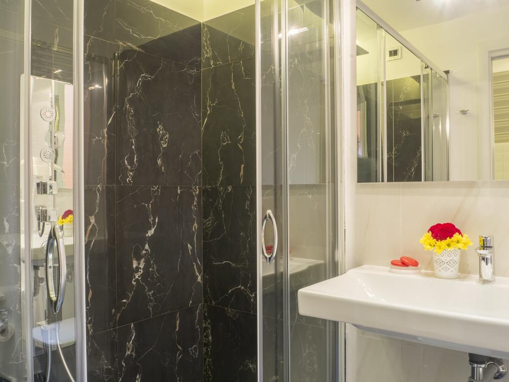 Готель Navona Living Рим Номер фото